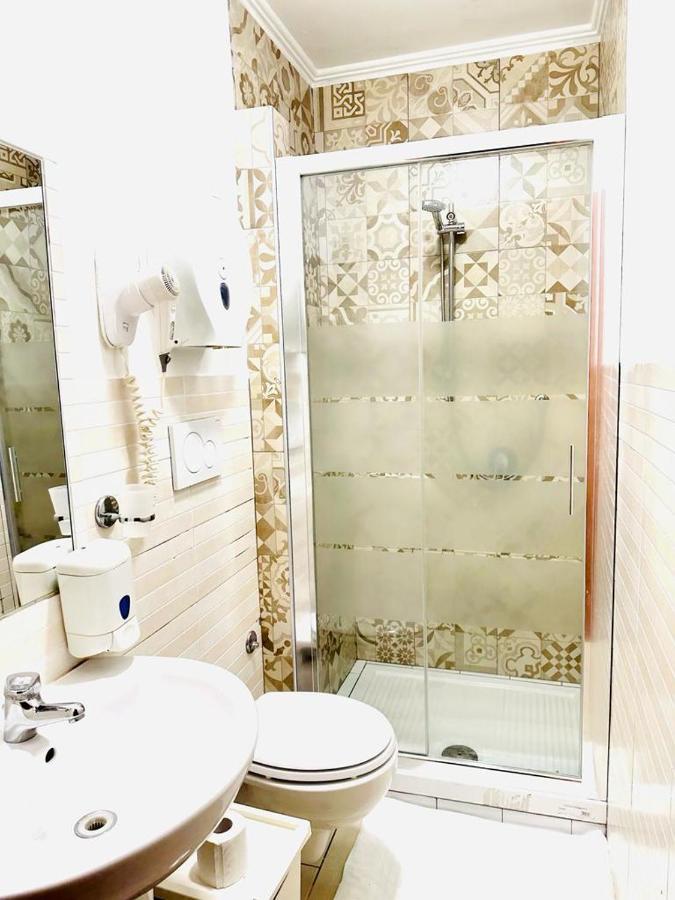 Rome Star Guesthouse Termini Buitenkant foto